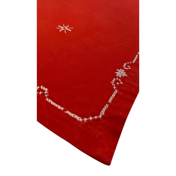 Vintage Red Christmas Tablecloth Scandinavian Folk Embroidery 37x35 - Picture 7 of 7